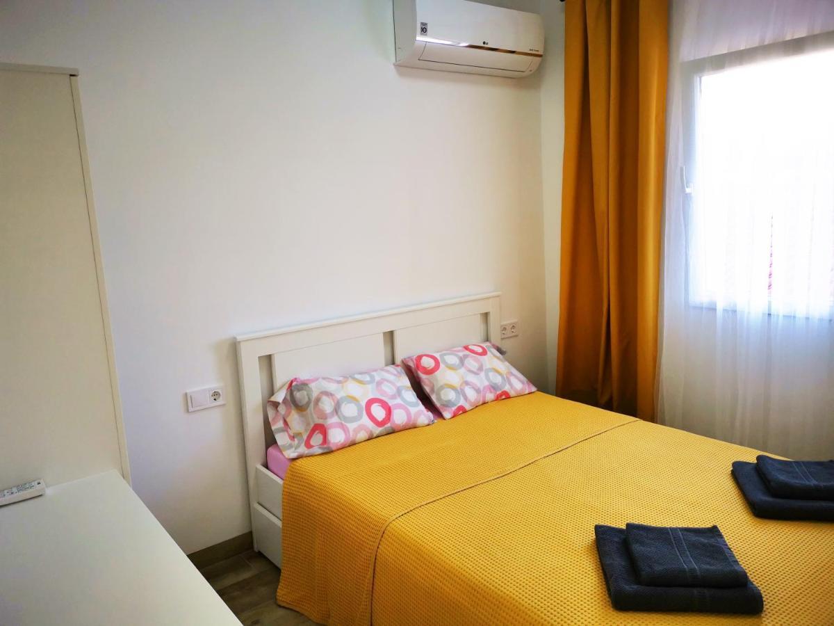 Sunnyspainholidays Apartments マラガ エクステリア 写真